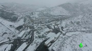 Impresionantes imágenes del puerto de Pajares después de la gran nevada 