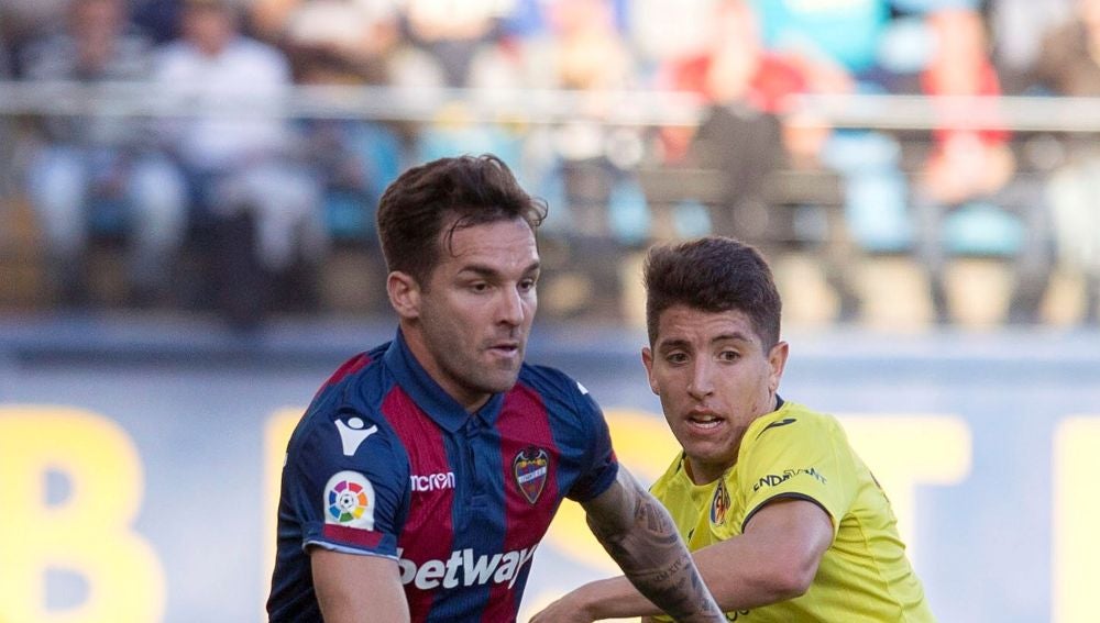 Toño García, durante un partido contra el Villarreal