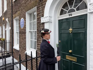 Vuelve Mary Poppins Vuelve Mary Poppins