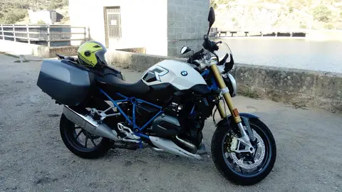 BMW R 1200 R BMW R 1200 R
