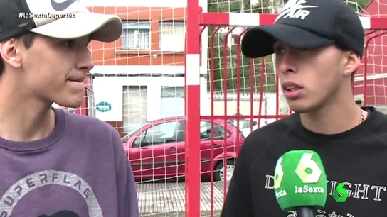 Estafados por un falso representante en Argentina: "Nos dijeron que nos iban a presentar al Cholo y al Mono Burgos" Estafados por un falso representante en Argentina: "Nos dijeron que nos iban a presentar al Cholo y al Mono Burgos"