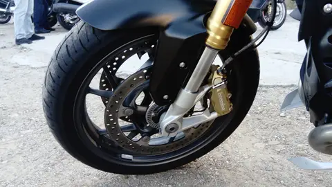 BMW R 1200 R BMW R 1200 R