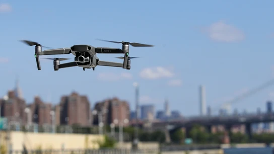 Un dron sobrevuela Nueva York Un dron sobrevuela Nueva York