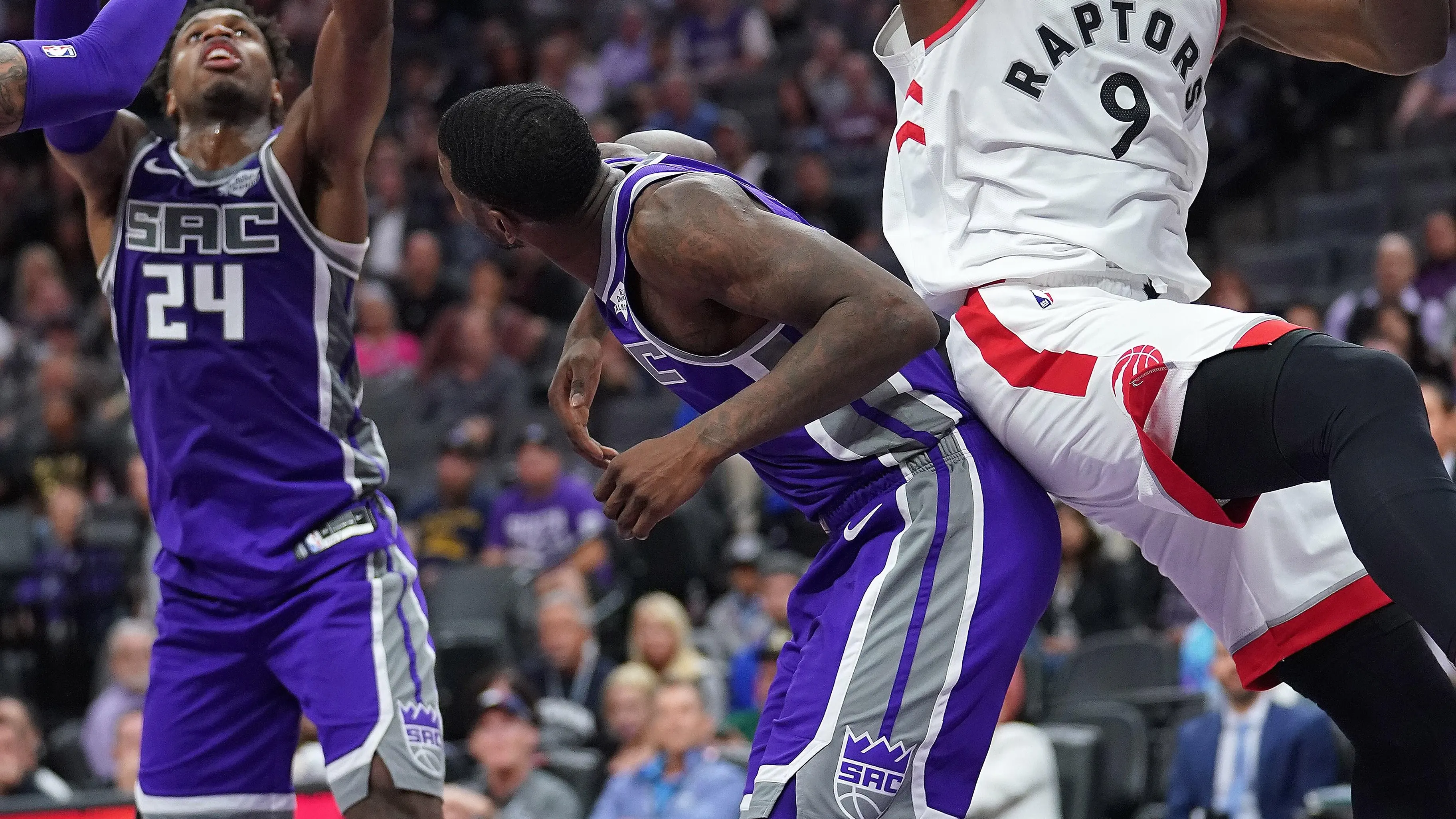 Serge Ibaka, en acción ante los Kings