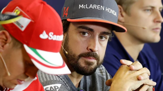 Fernando Alonso y Sebastian Vettel, en rueda de prensa Fernando Alonso y Sebastian Vettel, en rueda de prensa