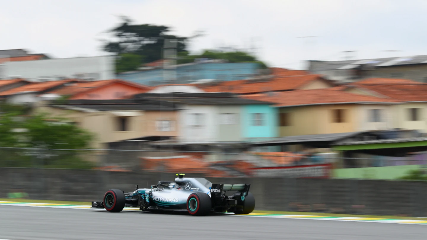 Bottas rueda en Interlagos Bottas rueda en Interlagos