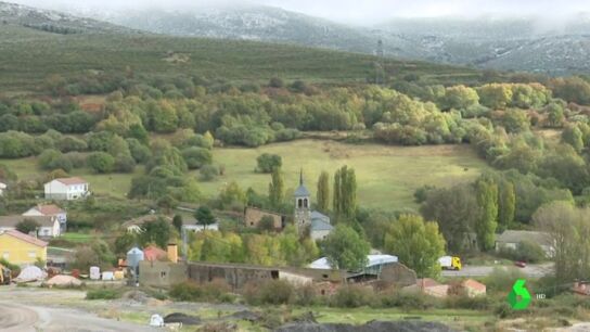 Indignaci&oacute;n en Somosierra por el realojo de 40 menores migrantes: "Se drogan y roban"