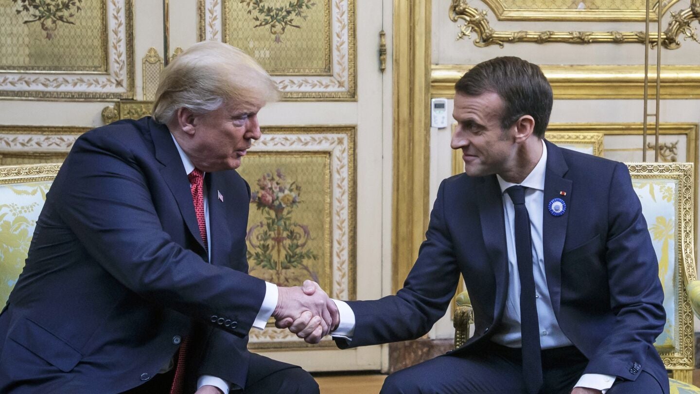 Donald Trump y Emmanuel Macron en el El&iacute;ceo
