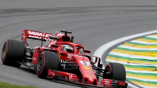 Sebastian Vettel, en el trazado de Interlagos Sebastian Vettel, en el trazado de Interlagos