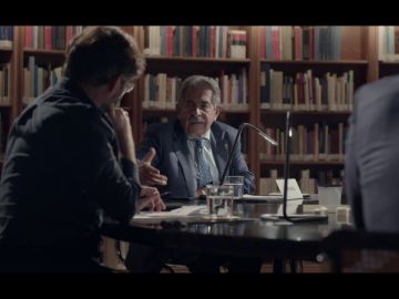 Jordi Évole y Revilla en Salvados Jordi Évole y Revilla en Salvados