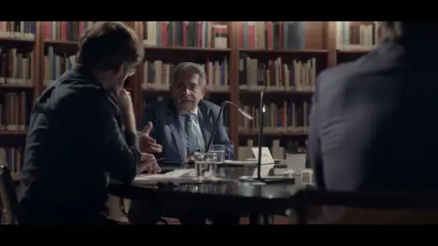 Jordi Évole y Revilla en Salvados Jordi Évole y Revilla en Salvados