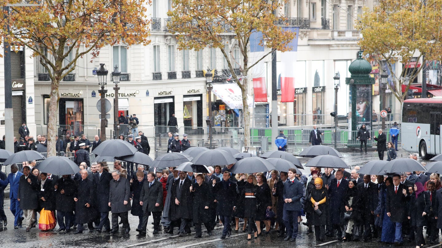 Los l&iacute;deres internacionales en la conmemoraci&oacute;n del armisticio que puso fin a la I Guerra Mundial