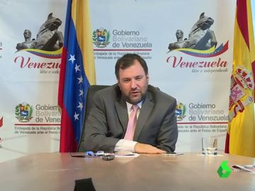 El Gobierno de Venezuela pone en duda los datos del éxodo de ciudadanos en una entrevista con laSexta: "Que nos manden los listados" El Gobierno de Venezuela pone en duda los datos del éxodo de ciudadanos en una entrevista con laSexta: "Que nos manden los listados"