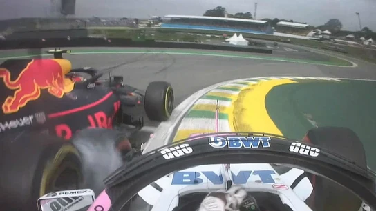 Toque entre Ocon y Verstappen Toque entre Ocon y Verstappen