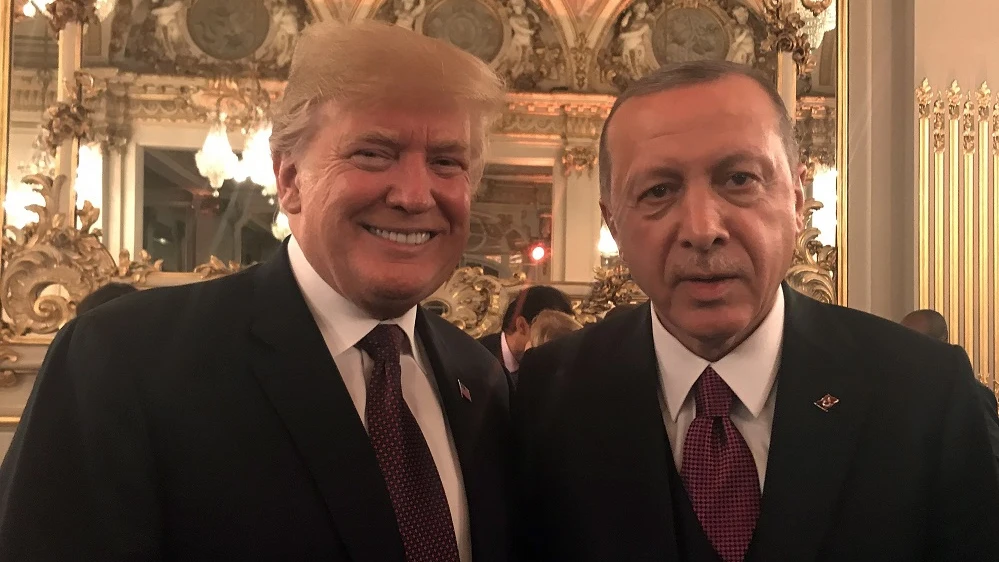 Trump junto a Erdogan en la celebración del centenario del armisticio de la Primera Guerra Mundial