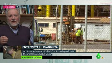 Julio Anguita: "Yo no permitiría la construcción de corbetas, pero protestaría con los trabajadores para que crearan nuevos puestos"