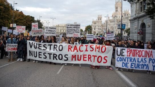 Cientos de personas se manifiestan en Madrid contra el racismo institucional
