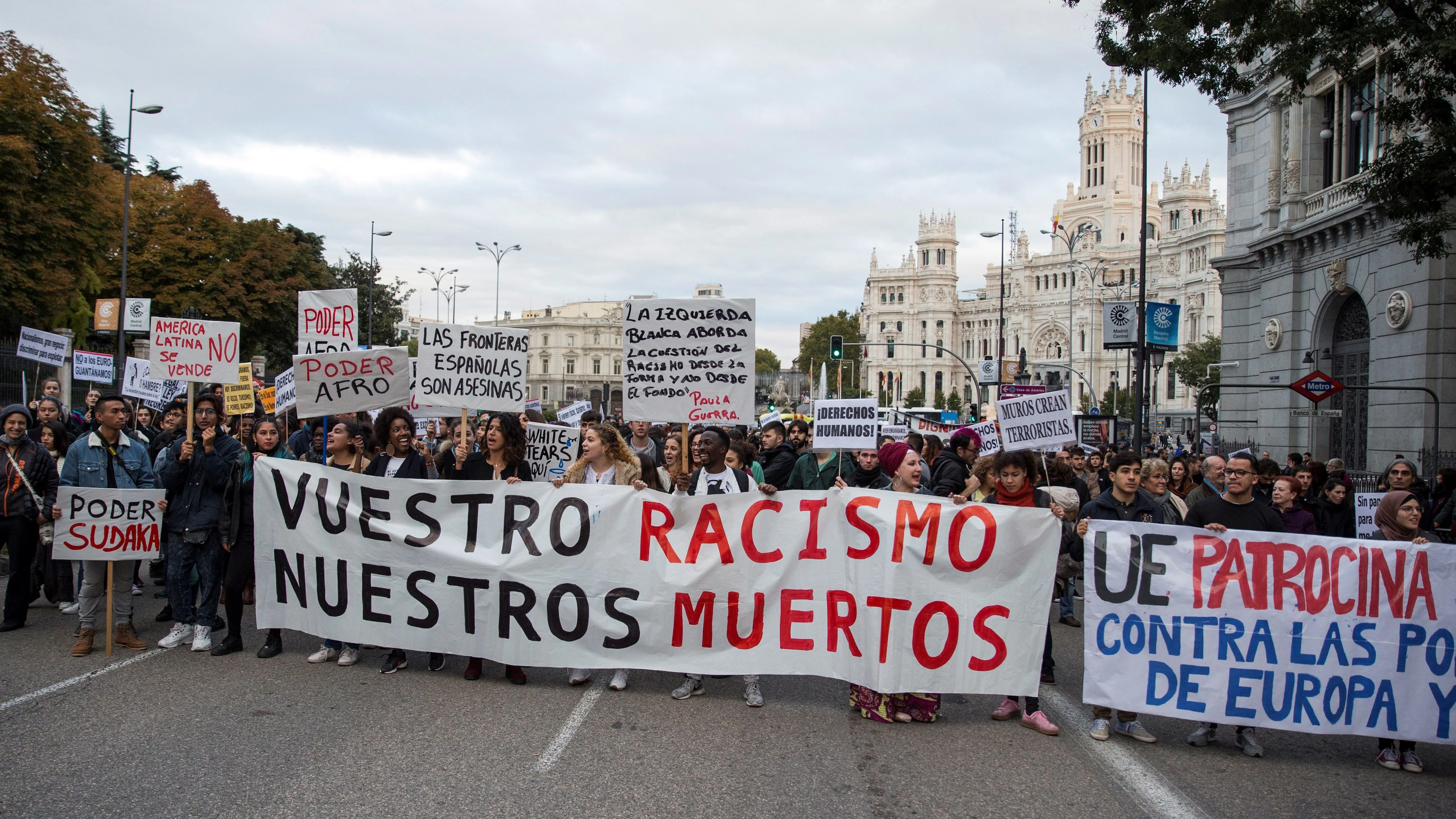 Cientos de personas se manifiestan en Madrid contra el racismo institucional