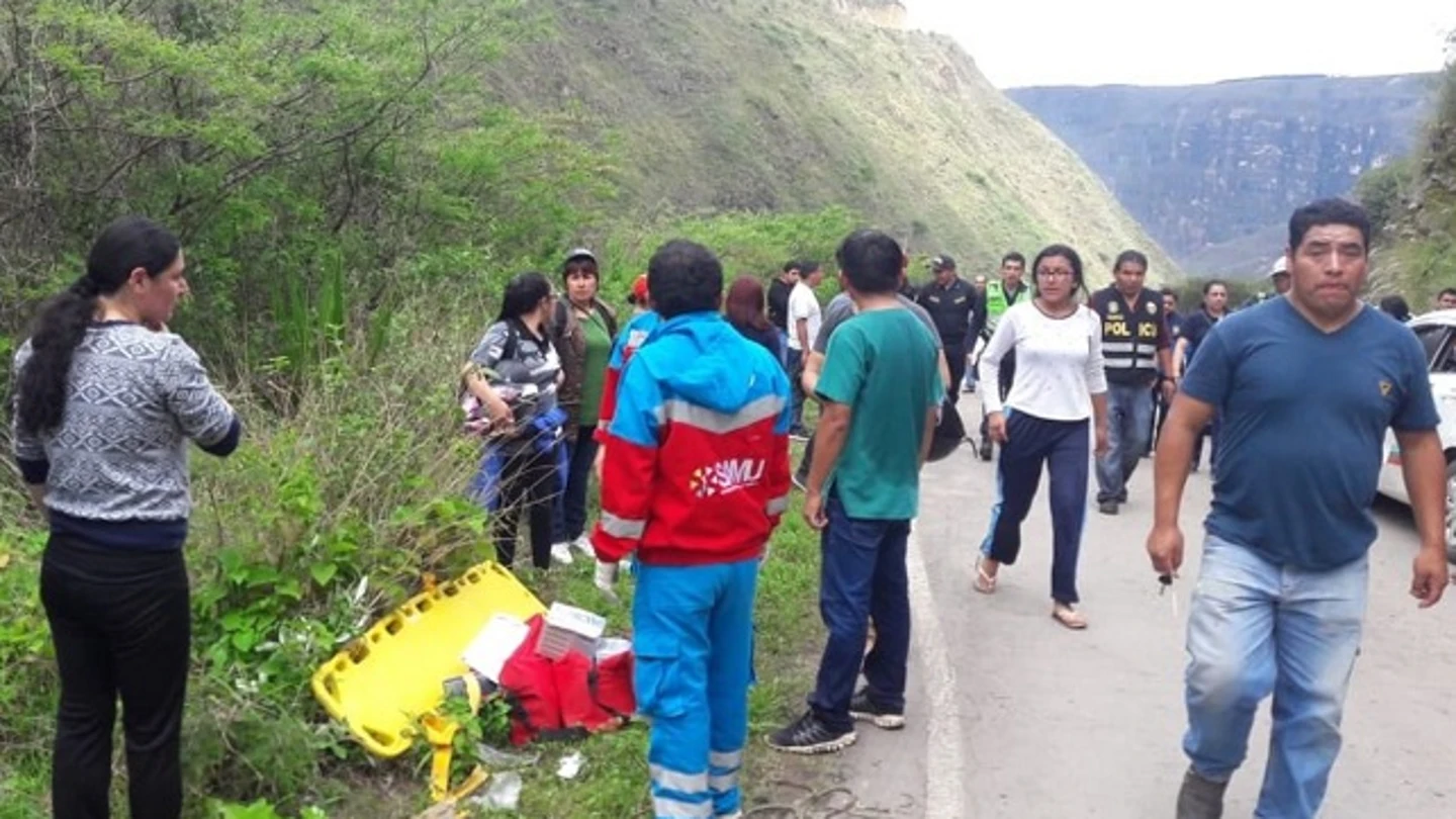 Accidente mortal en Perú de siete juveniles de fútbol Accidente mortal en Perú de siete juveniles de fútbol