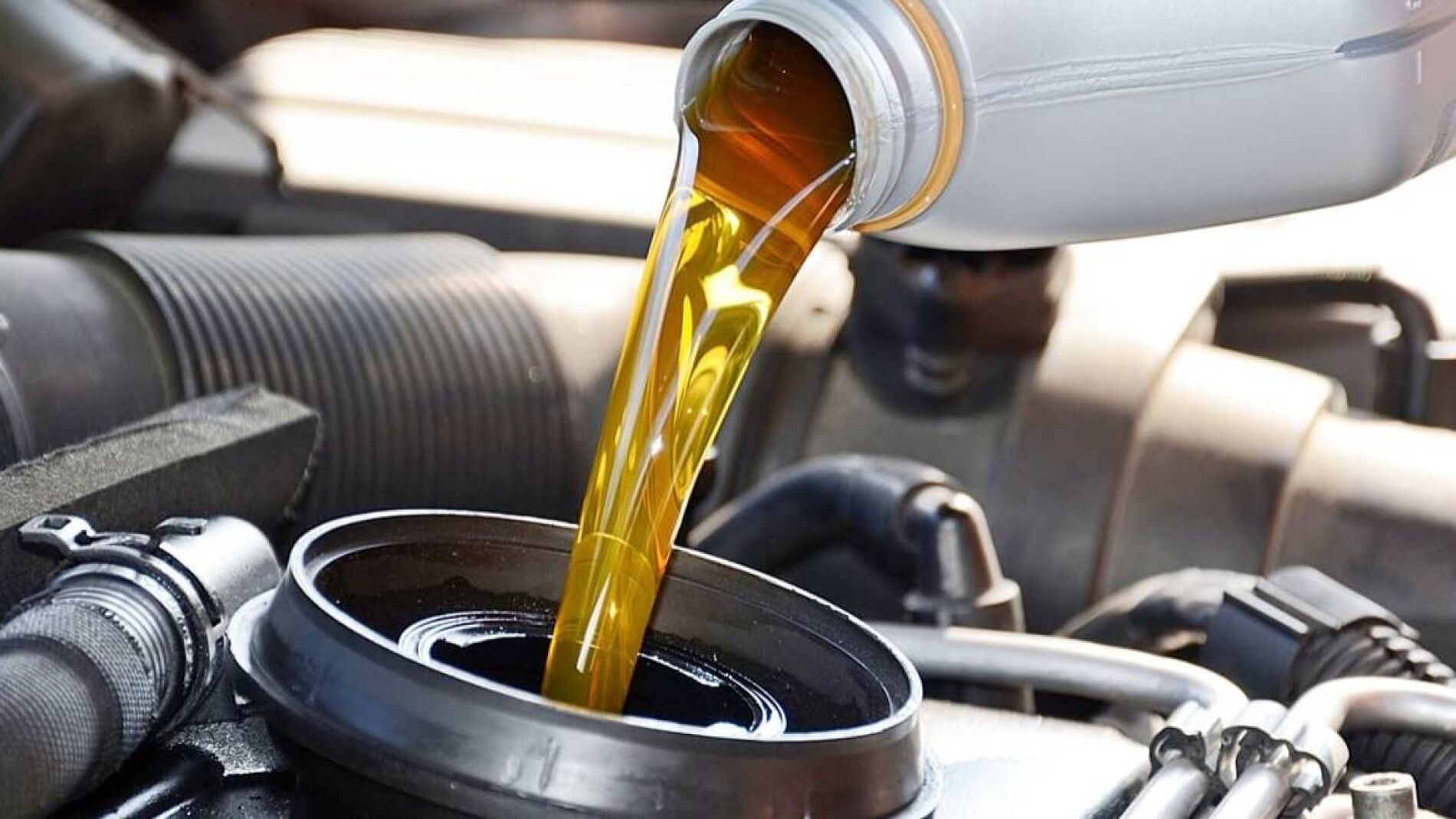 Cambiar aceite del motor lubricante mitos 