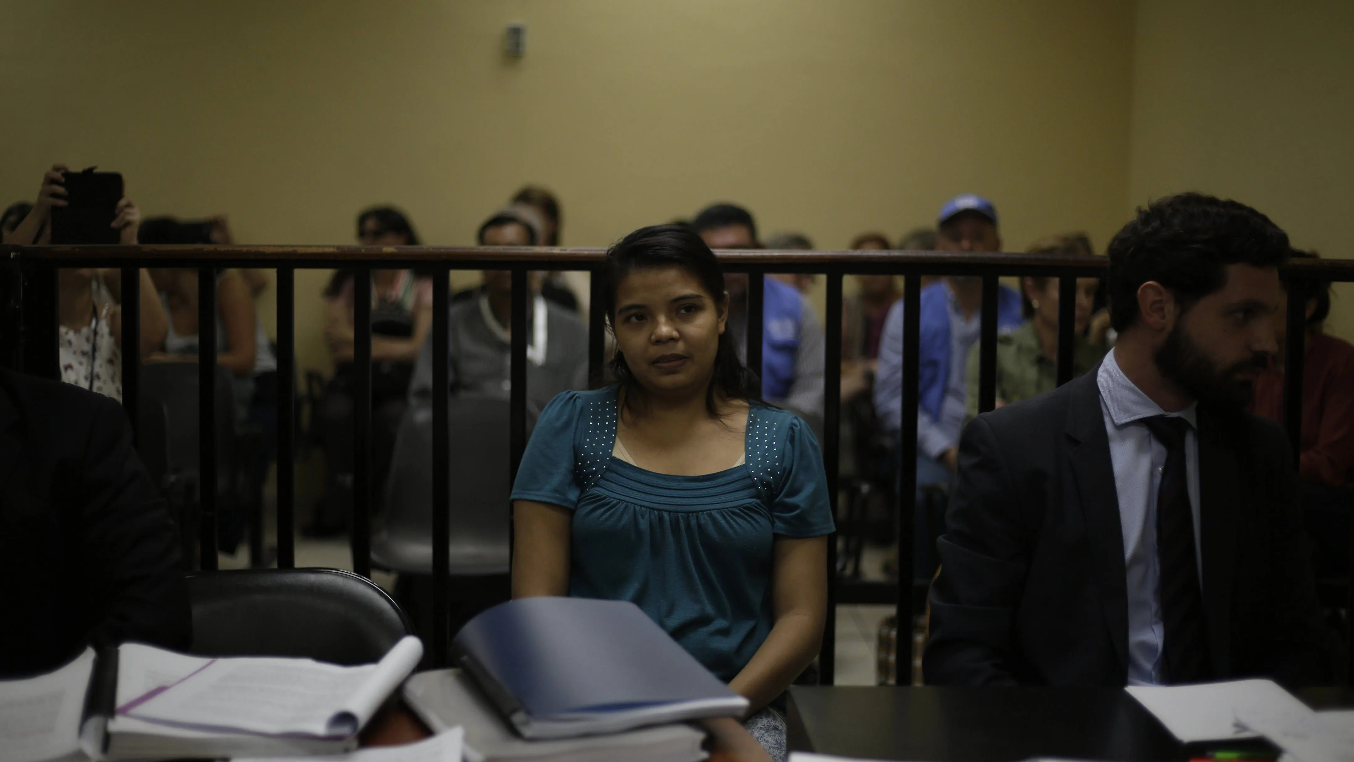La joven salvadoreña Imelda Cortez, acusada de intentar abortar a una niña La joven salvadoreña Imelda Cortez, acusada de intentar abortar a una niña