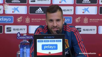 Jordi Alba comparece ante los medios