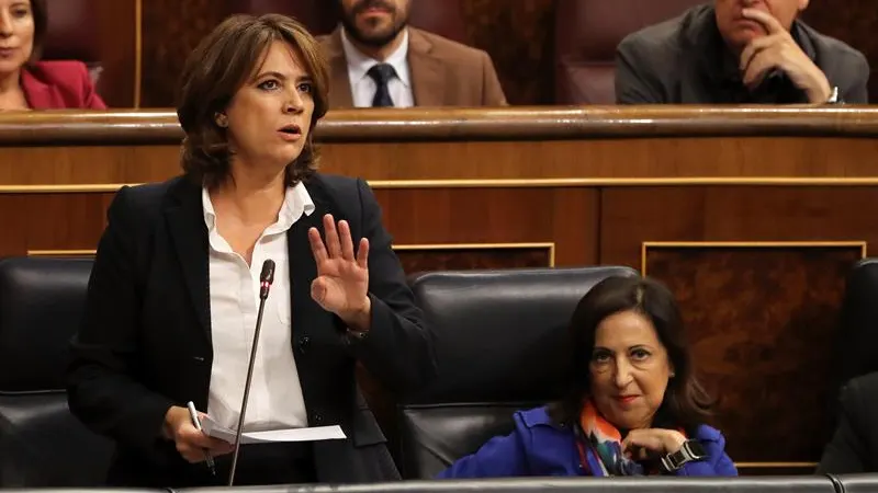 La ministra de Justicia, Dolores Delgado, en el Congreso