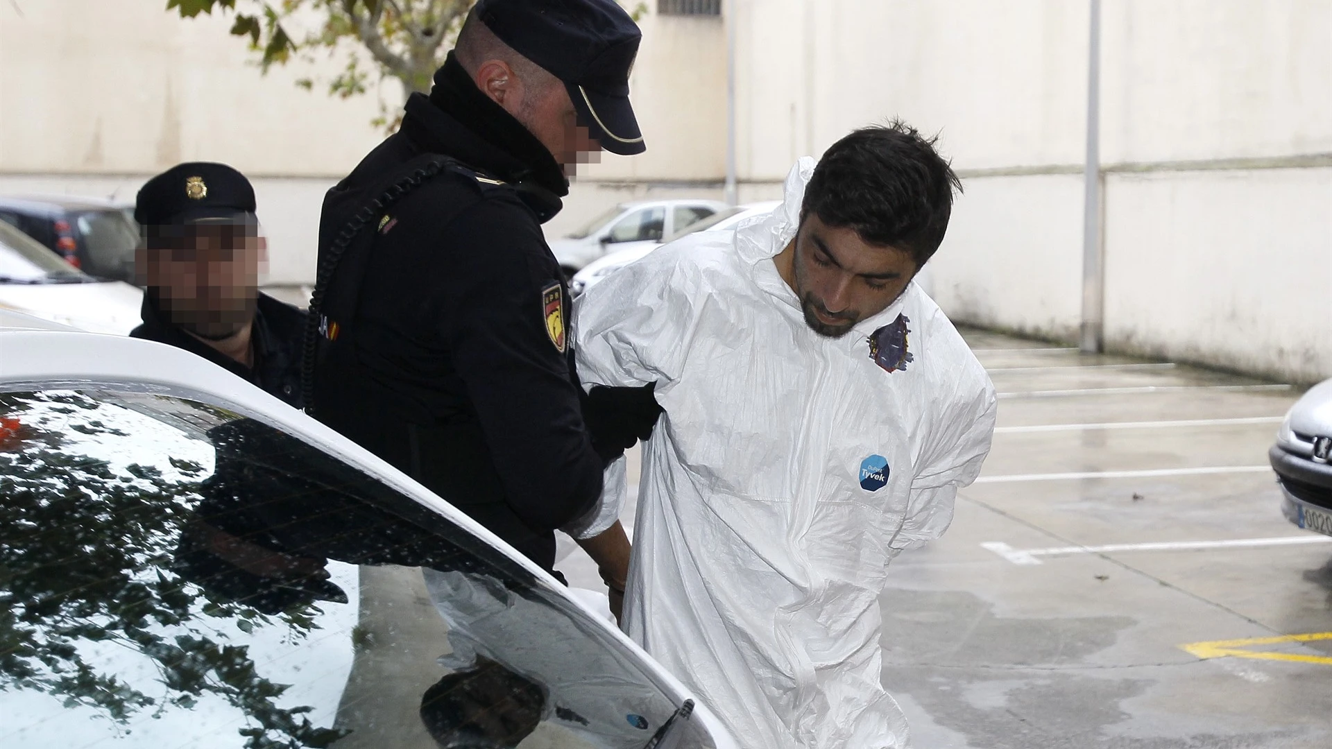 Rafael Pantoja, presunto asesino de Sacramento Roca, llegando a los juzgados de Palma. Rafael Pantoja, presunto asesino de Sacramento Roca, llegando a los juzgados de Palma.