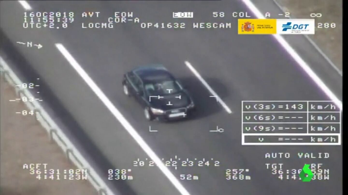 Las im&aacute;genes de la DGT que denuncian la inconsciencia en la carretera