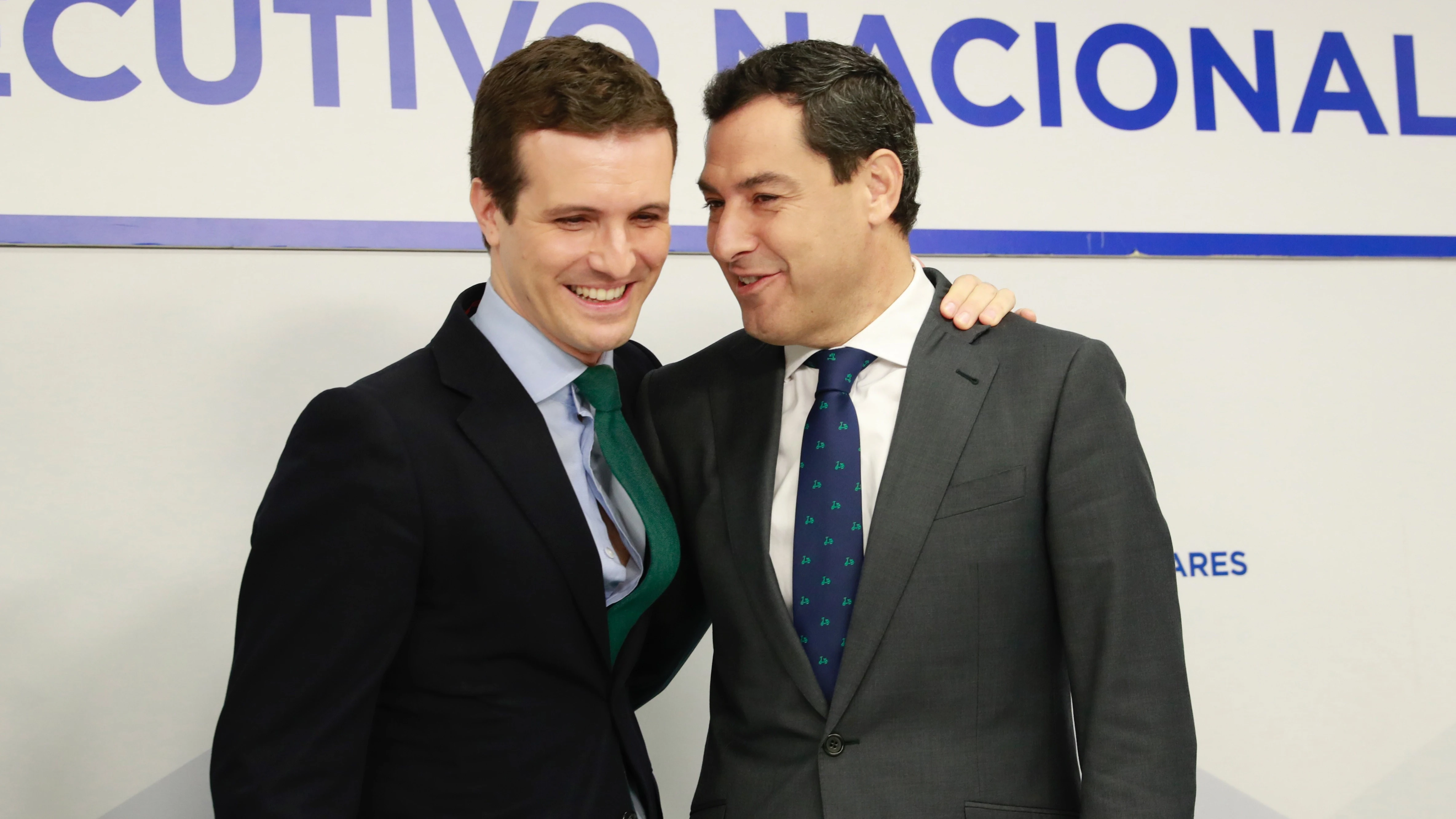 Pablo Casado y Juanma Moreno