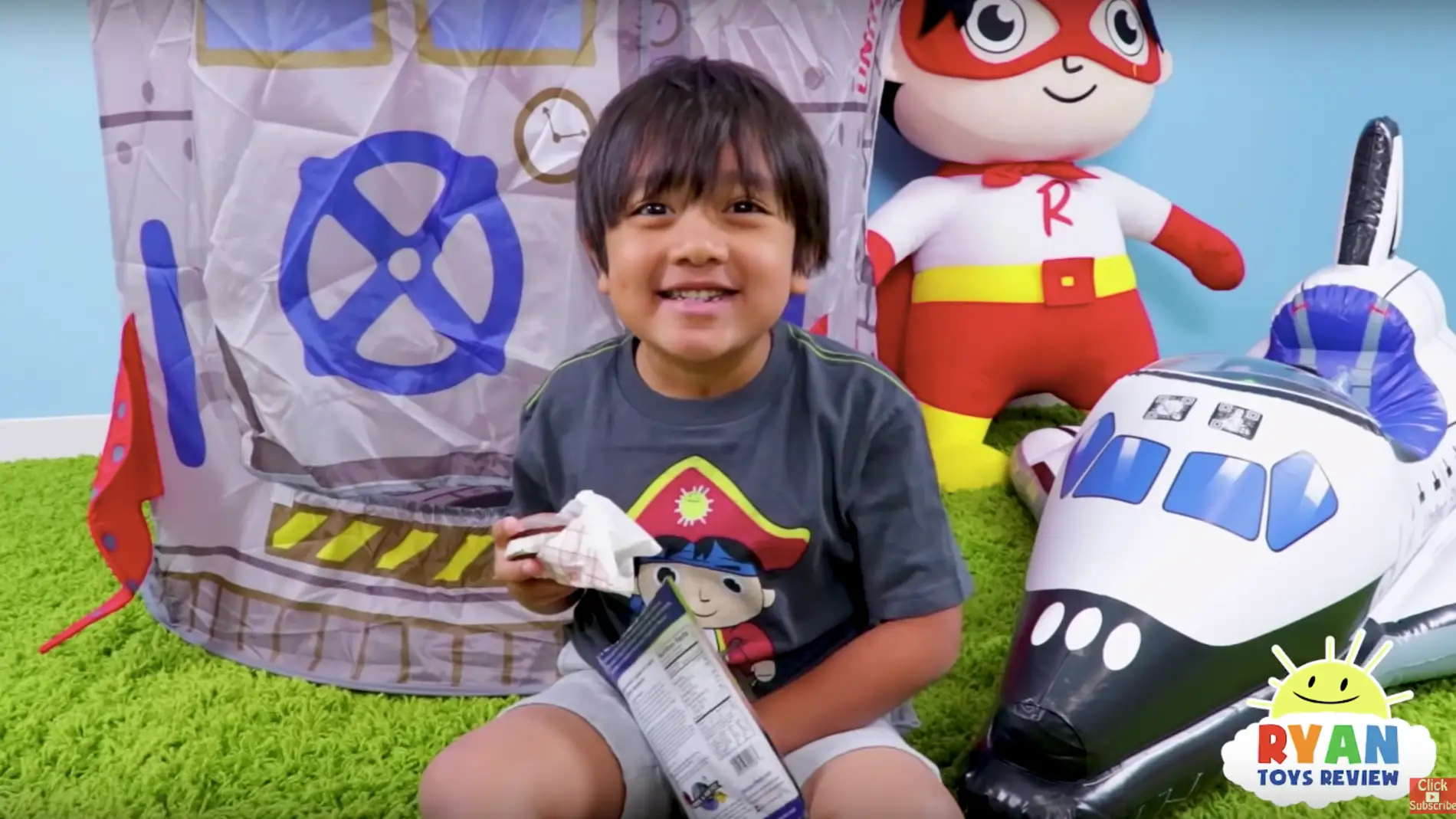 El éxito del pequeño Ryan le ha permitido lanzar su propia línea de juguetes coleccionables en Walmart