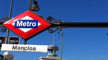 Exterior de la estación del metro de Moncloa