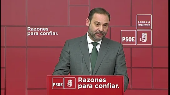 Ábalos afirma que el Gobierno no plantea suprimir la inviolabilidad del rey: "No hay ninguna propuesta de revisión" Ábalos afirma que el Gobierno no plantea suprimir la inviolabilidad del rey: "No hay ninguna propuesta de revisión"