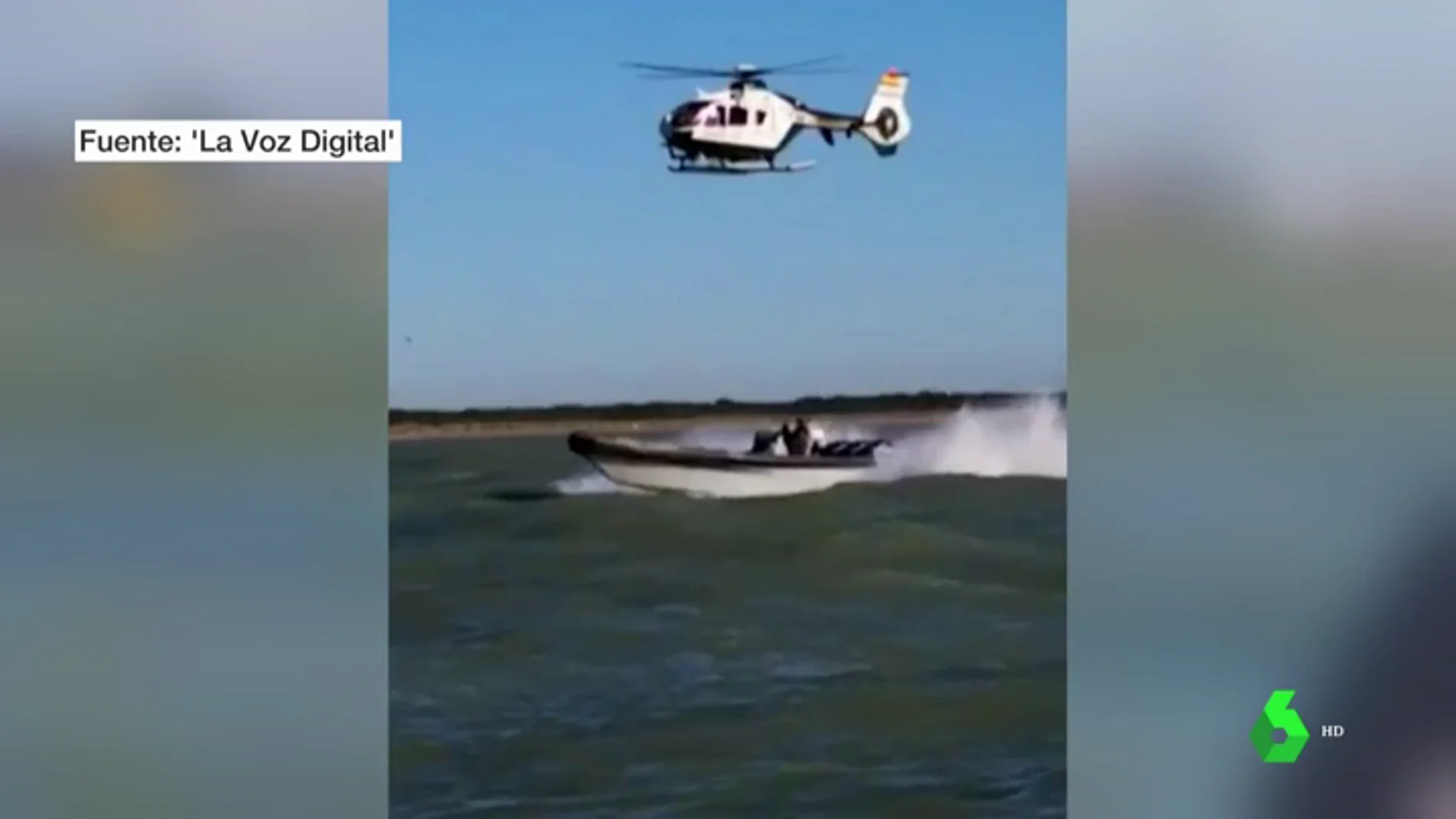 Un helicóptero persigue a una narcolancha desde Sevilla hasta Sanlúcar