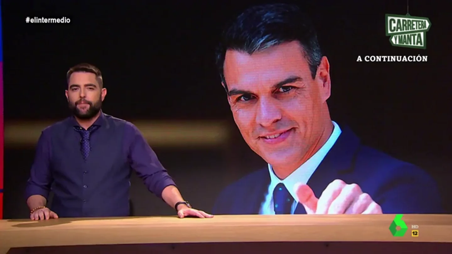 Dani Mateo resuelve el misterio que tiene en vilo a toda España: "¿Quién es realmente Pedro Sánchez?" Dani Mateo resuelve el misterio que tiene en vilo a toda España: "¿Quién es realmente Pedro Sánchez?"
