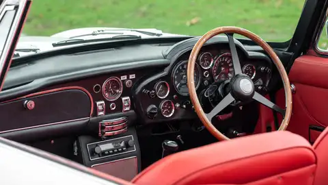 Aston Martin Heritage Concept EV Aston Martin Heritage Concept EV