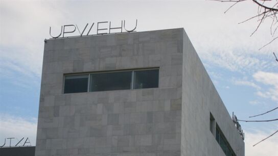 Fachada de la UPV/EHU