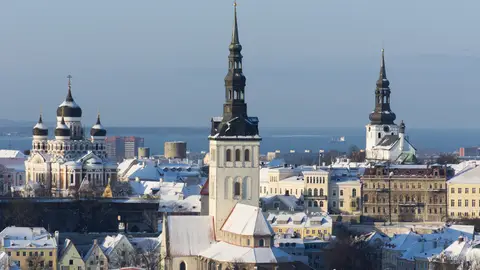 Tallín Un viaje de blanco y nieve por Europa