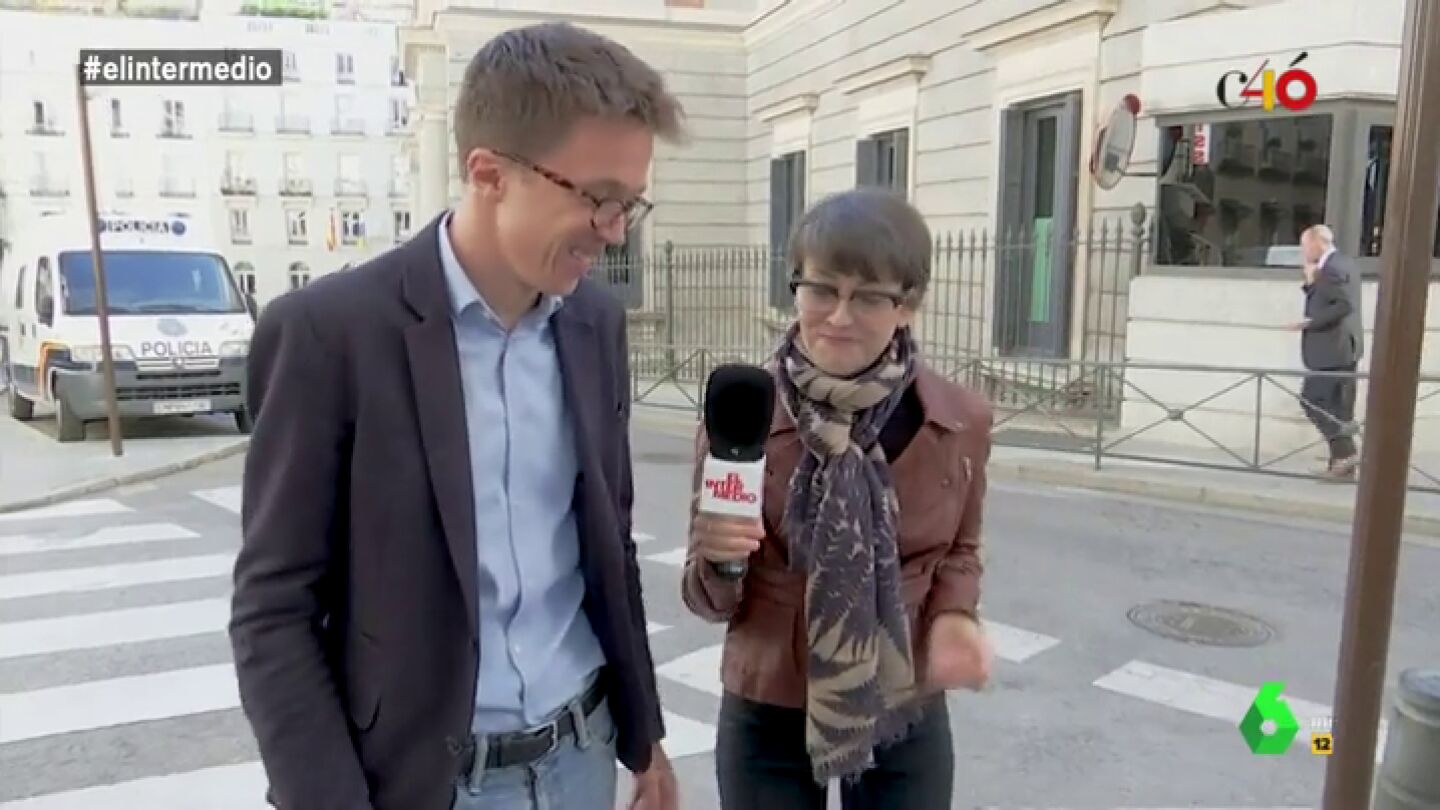 &Iacute;&ntilde;igo Errej&oacute;n con Thais Villas