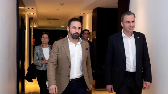 El líder de Vox, Santiago Abascal, acompañado por el secretario general del partido, Javier Ortega El líder de Vox, Santiago Abascal, acompañado por el secretario general del partido, Javier Ortega