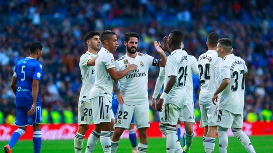 Los futbolistas del Real Madrid celebran un gol Los futbolistas del Real Madrid celebran un gol