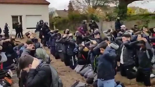 Francia investigará el arresto masivo de jóvenes implicados en las protestas estudiantiles Francia investigará el arresto masivo de jóvenes implicados en las protestas estudiantiles