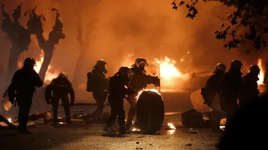 Altercados en Atenas Altercados en Atenas