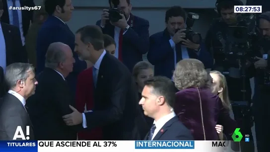 Lo que "encierra" el abrazo de la reina Sofía y la princesa Leonor en el 40 aniversario de la Constitución Lo que "encierra" el abrazo de la reina Sofía y la princesa Leonor en el 40 aniversario de la Constitución