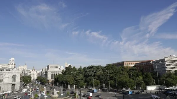 Imagen del tráfico en Cibeles, Madrid