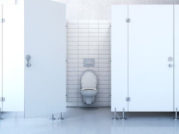 Detenido un hombre por grabar a mujeres en baños de bares Detenido un hombre por grabar a mujeres en baños de bares