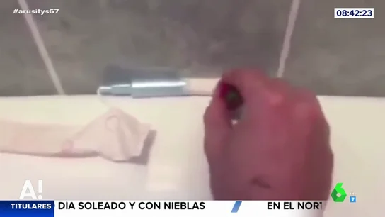 lena de chili el tampón de su novia para viralizar la broma en redes sociales lena de chili el tampón de su novia para viralizar la broma en redes sociales