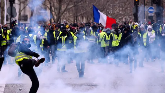 Los 'chalecos amarillos' en las calles de París Los 'chalecos amarillos' en las calles de París