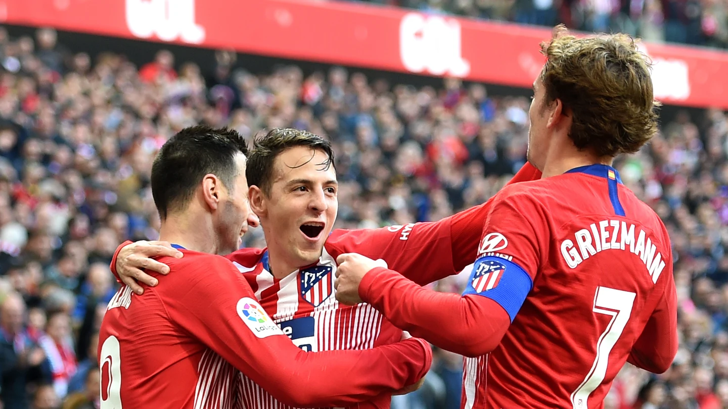 Kalinic, Arias y Griezmann celebran el gol del Atlético Kalinic, Arias y Griezmann celebran el gol del Atlético