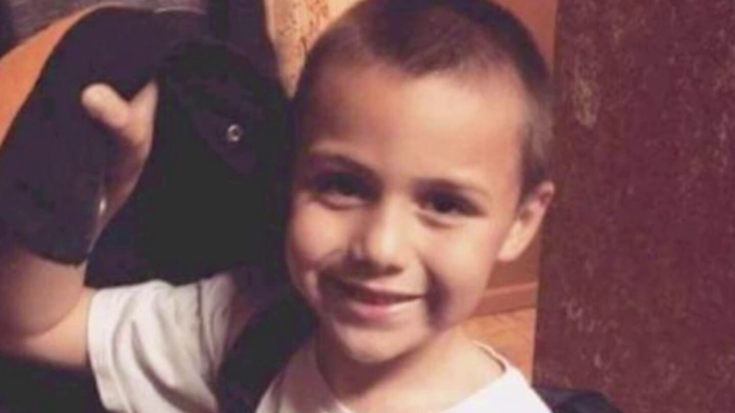 Salen a la luz escalofriantes detalles del caso del ni&ntilde;o de 10 a&ntilde;os que fue torturado por su familia hasta la muerte